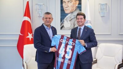 Cumhuriyet Halk Partisi (CHP) Genel Başkanı Özgür Özel, Ortahisar Belediye