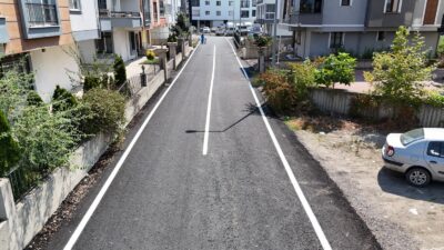 Altınordu Belediyesi Cumhuriyet Mahallesini Sıcak Asfalta Hazırlıyor Altınordu Belediyesi, Cumhuriyet Mahallesi’nde 29 sokağa yağmur suyu hattı kazandırmasının