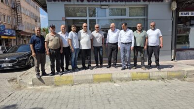 Depremden etkilenen esnaf için 10 milyon TL ödenek ayrıldığını açıklayan