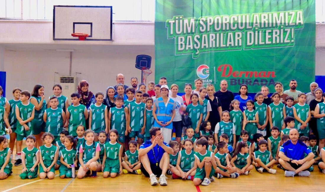 Ceyhan Belediyesi tarafından düzenlenen Yaz Spor Okulu, sporsever çocuk ve