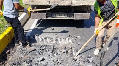 Manavgat Belediyesi’nden Kapsamlı Altyapı ve Aydınlatma Çalışmaları Manavgat Belediyesi Fen İşleri Müdürlüğü, kent genelinde altyapı ve aydınlatma