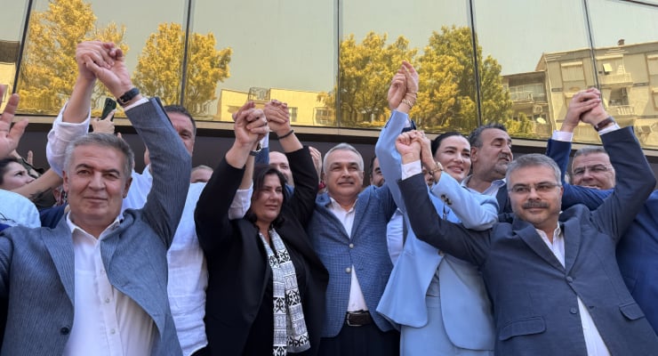 Aydın Büyükşehir Belediye Başkanı Özlem Çerçioğlu, kendisine 25 yıl boyunca
