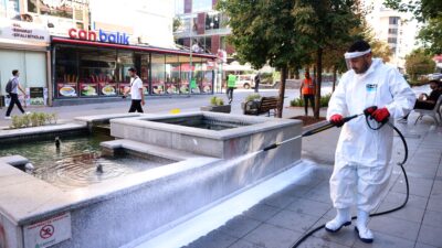 Çankaya Belediyesi’nden Temizlikte İleri Teknoloji Hamlesi “Tertemiz Çankaya” anlayışıyla ilçe genelinde temizlik çalışmalarına aralıksız devam eden