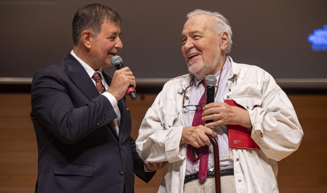 Büyük Taarruz‘un 103. yıl dönümünde Prof. Dr. İlber Ortaylı ve