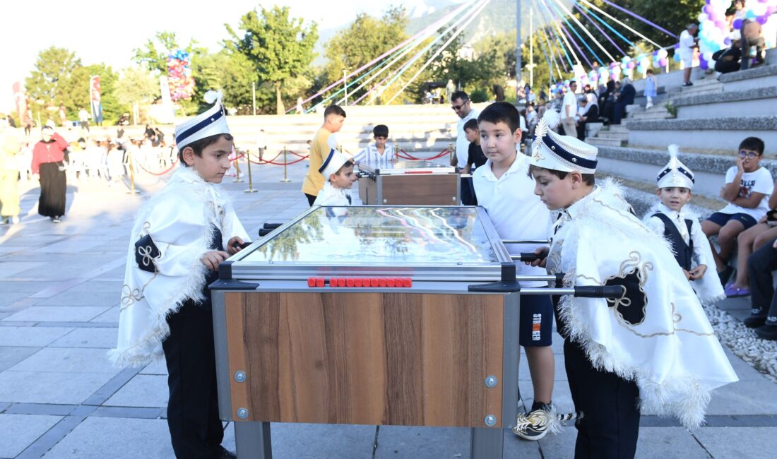 Osmangazi Belediyesi’nin Osmangazi Kent Konseyi ile ortaklaşa düzenlediği etkinlikle yaklaşık