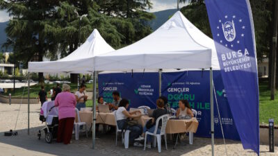 Bursa’da eğitimden sanata, spordan kültüre kadar her alanda gençleri destekleyen