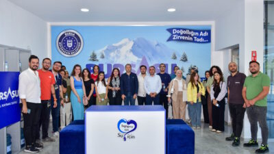 Gençlerden Bursa Su’ya Teknik Gezi Bursa Büyükşehir Belediyesi tarafından düzenlenen ‘Gülümseyen Gençlik’ programı kapsamında Bursa