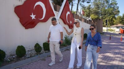 Bilecik Belediye Başkanı Melek Mızrak Subaşı Çalışmaları Yerinde İnceledi Belediye Başkanı Melek Mızrak Subaşı, Bilecik Belediyesi tarafından şehrin çeşitli