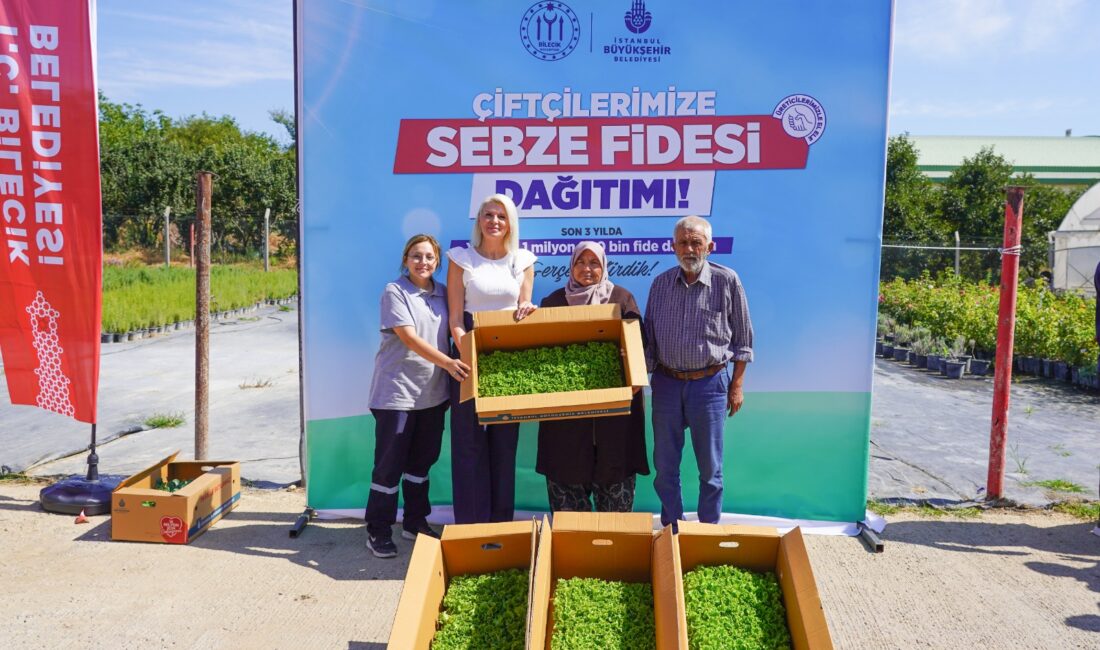 Belediye Başkanı Melek Mızrak Subaşı, geleneksel hale getirilen fide dağıtım