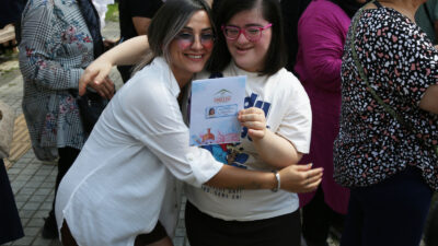 Eyüpsultan Belediyesi Engelsiz Yaşam Merkezi‘nde eğitim gören özel öğrenciler, 2024–2025