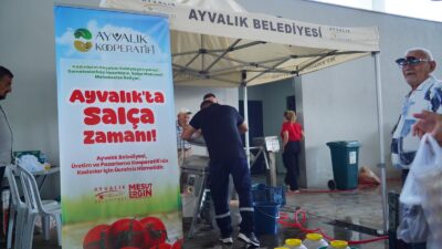 Ayvalık Belediyesi ile Ayvalık Üretim ve Pazarlama Kooperatifi tarafından geleneksel
hale