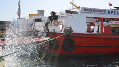 Balıkesir'in Marmara ilçesi'ne bağlı Avşa Adası'nda hava muhalefeti nedeni ile