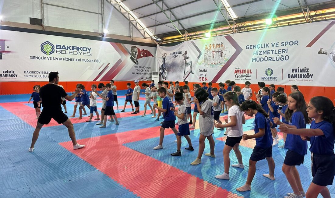 Bakırköy Belediyesi‘nin çocuklara yönelik ücretsiz spor eğitimleri sunduğu Yaz Spor