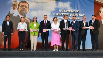 Türkiye Belediyeler Birliği (TBB) Encümen Üyesi ve Eskişehir Büyükşehir
Belediye Başkanı