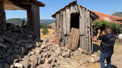 Eskişehir Büyükşehir Belediyesi’nden Hasar Tespiti Çalışmalarına Destek Eskişehir Büyükşehir Belediyesi, Balıkesir merkezli depremlerin ardından hasar tespit çalışmalarına