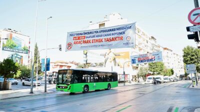 Denizli Büyükşehir Belediye Başkanı Bülent Nuri Çavuşoğlu, İstiklal Caddesi’nde Yeni Ulaşım Düzenlemesini İnceledi Denizli Büyükşehir Belediye Başkanı Bülent Nuri Çavuşoğlu, İstiklal Caddesi’nde bugün