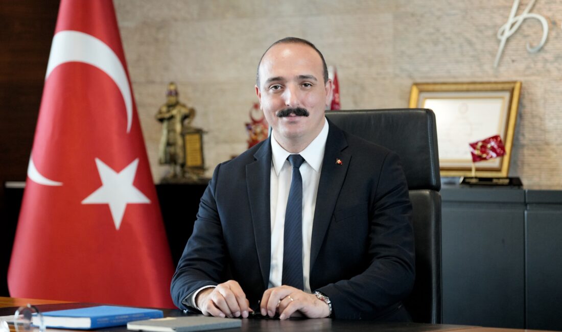 Konyaaltı Belediye Başkanı Cem Kotan, 30 Ağustos Zafer Bayramı’nın 103’üncü