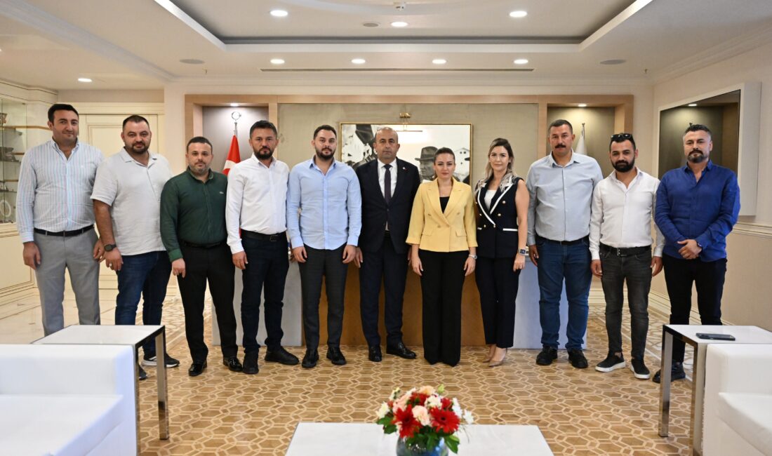 Antalya Büyükşehir Belediyesi Başkan Vekili Büşra Özdemir, Antalya ve ilçe