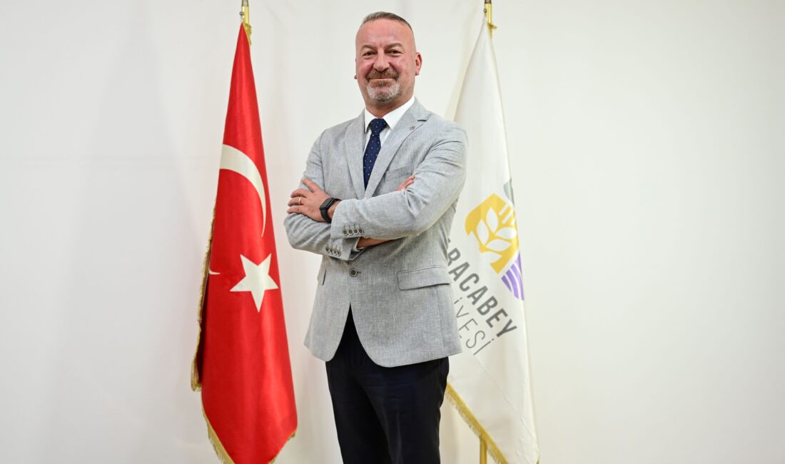 Karacabey Belediye Başkanı Fatih Karabatı, 30 Ağustos Zafer Bayramı’nın 103.