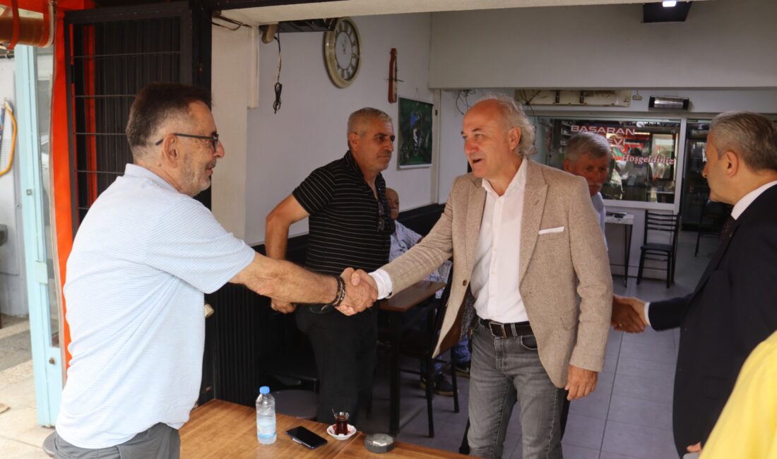 İzmit Belediyesi, mahalle ziyaretlerine bu hafta Bekirdere Mahallesi’nde devam etti.