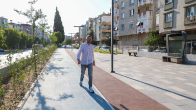 Buca’nın tarihi tren yolu hattı yeniden hayat buldu HER AKŞAM CAN DOSTU İLE YÜRÜYÜŞ YAPIYOR