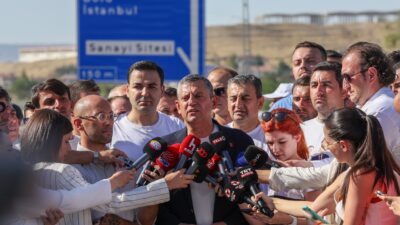 Cumhuriyet Halk Partisi Lideri Özgür Özel, CHP Adana Gençlik Kolları’nın