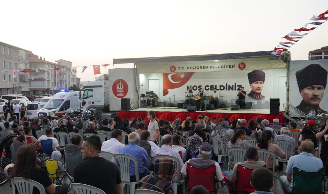 Keçiören Belediyesi‘nin düzenlediği yaz konserlerinin ilki Yükseltepe Mahallesi Pazar Yeri’nde