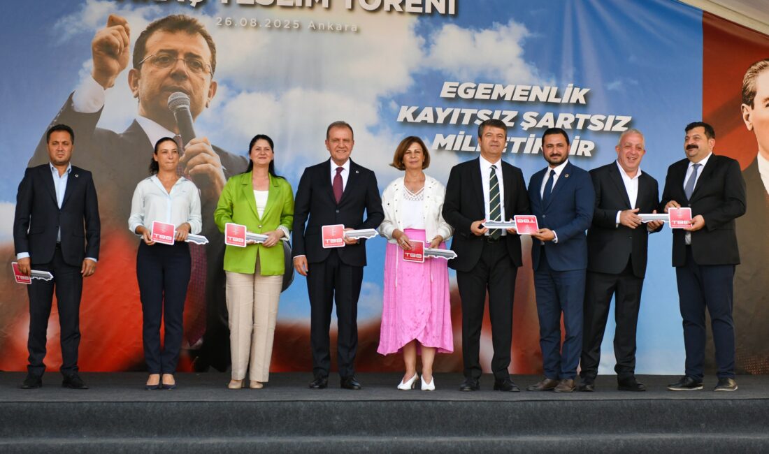 Türkiye Belediyeler Birliği (TBB) tarafından düzenlenen Araç Teslim Töreni TBB Başkan Vekili