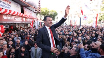 Denizli Büyükşehir Belediyesi, vatandaşlara nefes aldıracak sosyal destek projelerini aralıksız