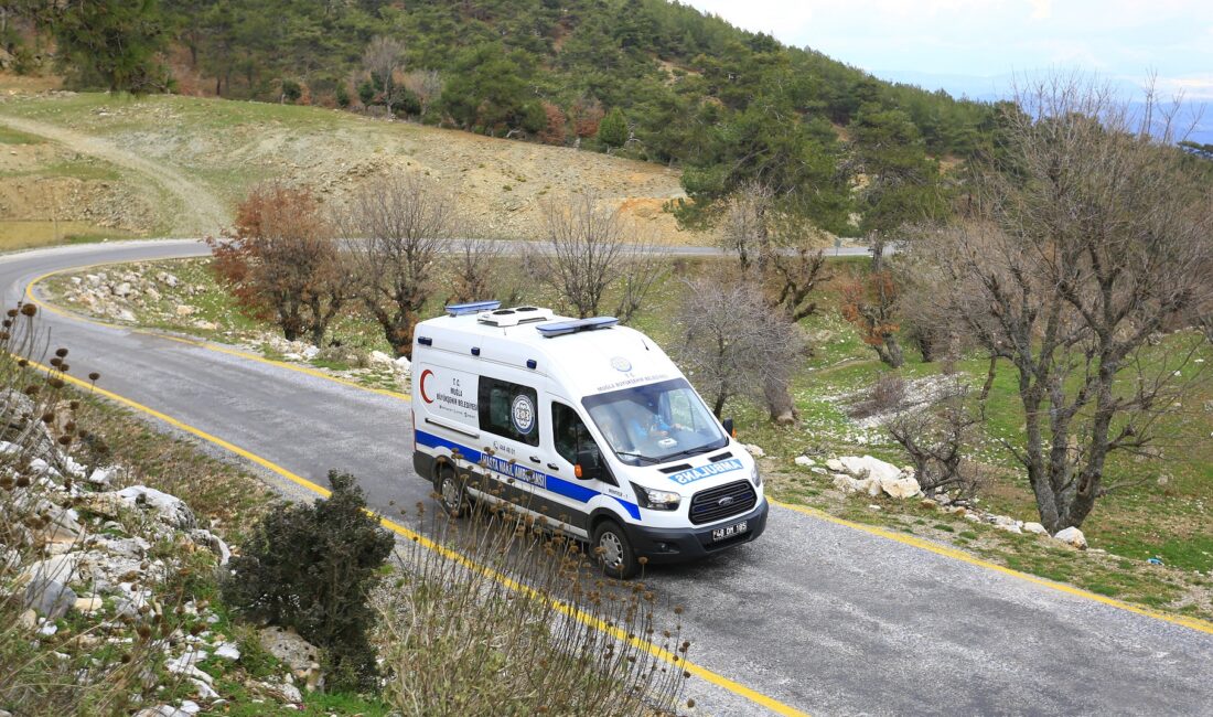 Muğla Büyükşehir Belediyesi, yatağa bağımlı, yaşlı ve engelli bireylerin sağlık