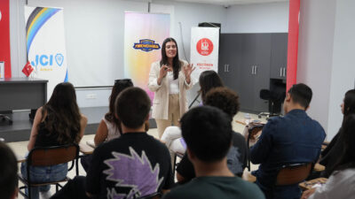 KEÇİÖRENLİ GENÇLER DİJİTAL ÇAĞIN GEREKLERİNE UYGUN YETİŞİYOR