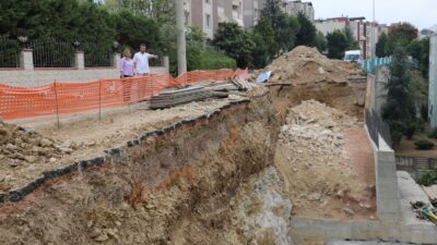 İzmit Belediye Başkanı Fatma Kaplan Hürriyet, İstinat Duvarı Çalışması Yerinde Denetlendi İzmit Belediye Başkanı Fatma Kaplan Hürriyet, Turgut Mahallesi Huzur Sokak’ta