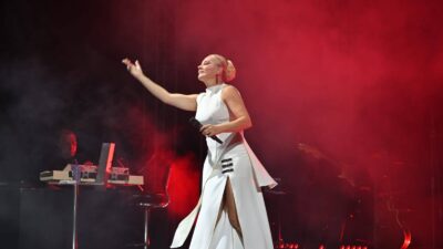 Karacabey’de düzenlenen LongozFest 2025 büyüleyici atmosferde gerçekleşen Funda Arar konseriyle