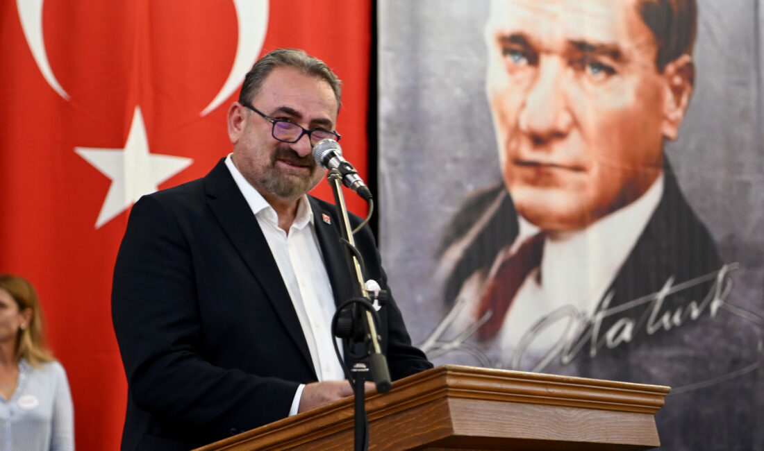 Kuşadası Belediyesi CHP Meclis Üyesi ve Ziraat Mühendisi Hasan Göçmen,