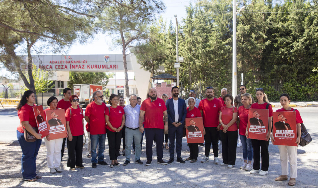 CHP İzmir İl Yönetimi tarafından alınan karar doğrultusunda her hafta