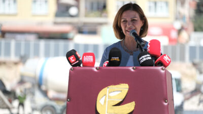 Eskişehir Kurtuluş Kapalı Pazar Yeri’nin Temel Atma Töreni Gerçekleştirildi Eskişehir Büyükşehir Belediyesi olarak kente modern, sağlıklı ve işlevsel bir