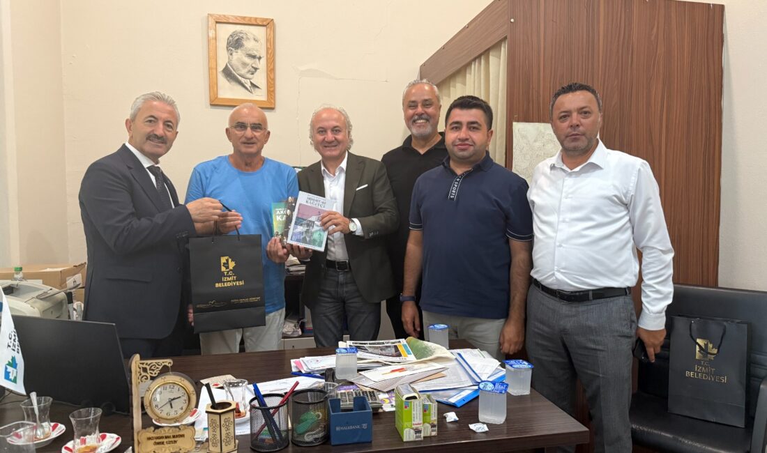 İzmit Belediyesi, her hafta düzenli olarak gerçekleştirdiği mahalle ziyaretlerine Hacıhasan