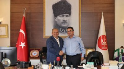 Keçiören Belediyesi Ve Jeoloji Mühendisleri Odası Arasında İş Birliği Protokolü Keçiören Belediyesi, sağlıklı kentleşme ve güvenli yapılaşma hedefiyle Türkiye Mühendis