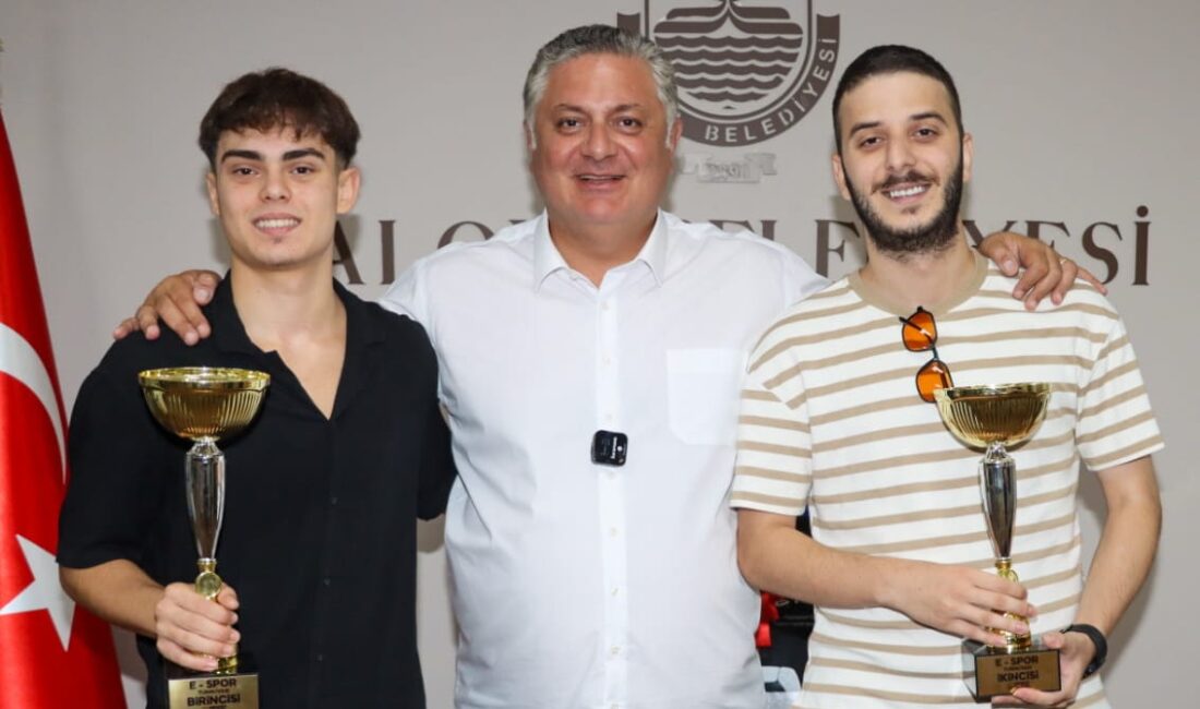 Yalova Belediyesi tarafından Batı Sahil Bandı Etkinlik Alanı’nda düzenlenen FC
