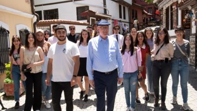 Odunpazarı Belediye Başkanı Kazım Kurt, üniversite öğrenimi için Eskişehir’i tercih