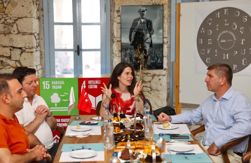 Sosyal Demokrat Belediyeler Derneği (SODEM) Yönetim Kurulu, Kadıköy Belediye Başkanı