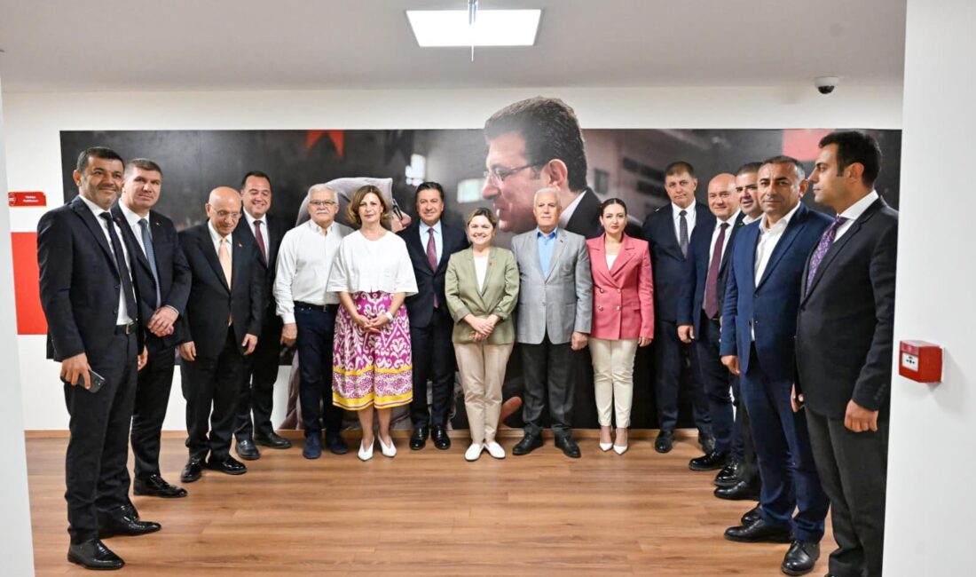 Cumhuriyet Halk Partisi’nin Sosyal Demokrat Belediyecilik Eşgüdüm Konseyi
(SODEMBEK) toplantısı, Ankara’da