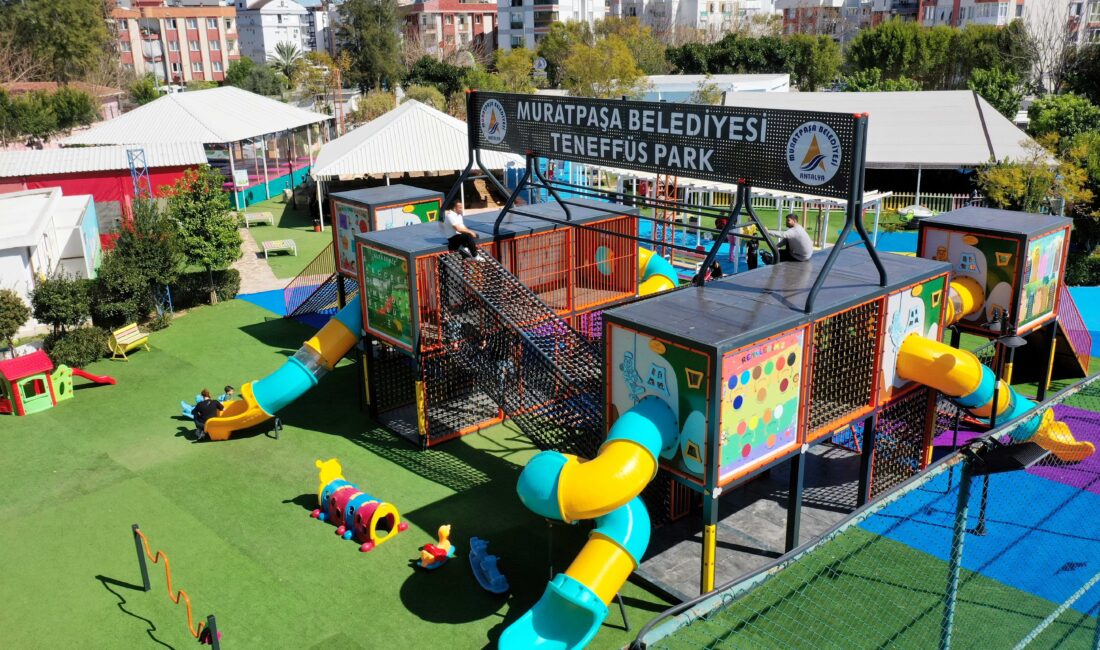Antalya Muratpaşa Belediyesi’nin açık hava çocuk oyun dünyası Teneffüs Park,