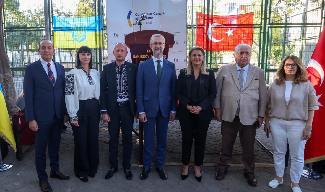 Ukrayna Bağımsızlık Günü Bakırköy’de düzenlenen etkinlikle kutlandı. Ukrayna Ankara Büyükelçisi Nariman