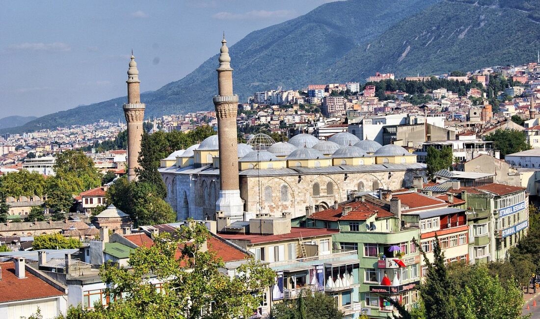 Bursa’nın fethinin 700’üncü yılına hazırlanan Osmangazi Belediyesi, kutlamaları vatandaşların daha