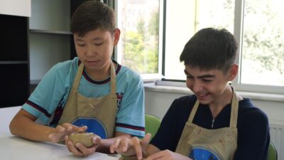 Etimesgut Belediyesi, çocukların yaratıcılıklarını geliştirmeleri ve el becerilerini artırmaları için