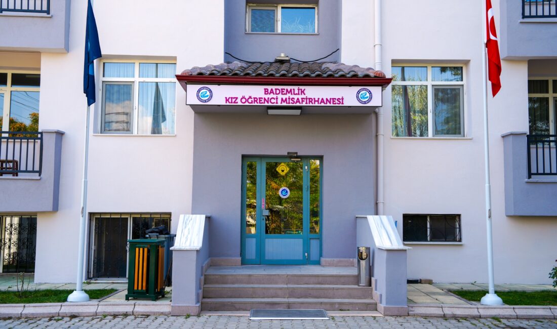 Eskişehir Büyükşehir Belediyesi tarafından hizmete sunulan Bademlik Kız Öğrenci Misafirhanesi,