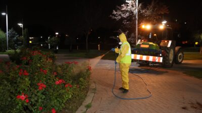 Eskişehir Büyükşehir Belediyesi, kent estetiğini korumak ve bitki sağlığını sürdürülebilir