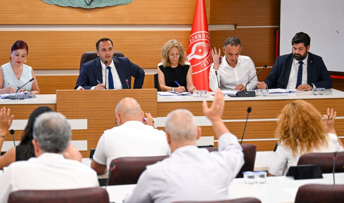 Bornova Belediyesi Ağustos Ayı Meclis Toplantısı’nda kadın ve çocuklara yönelik