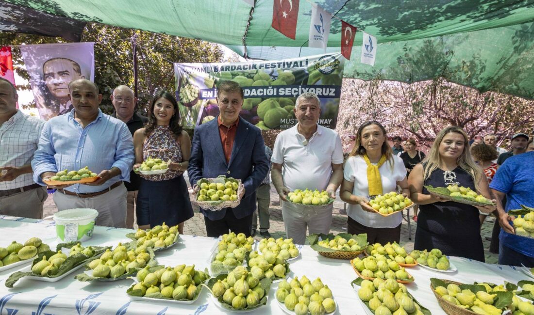 İzmir Büyükşehir Belediye Başkanı Dr. Cemil Tugay, Güzelbahçe Belediyesi tarafından